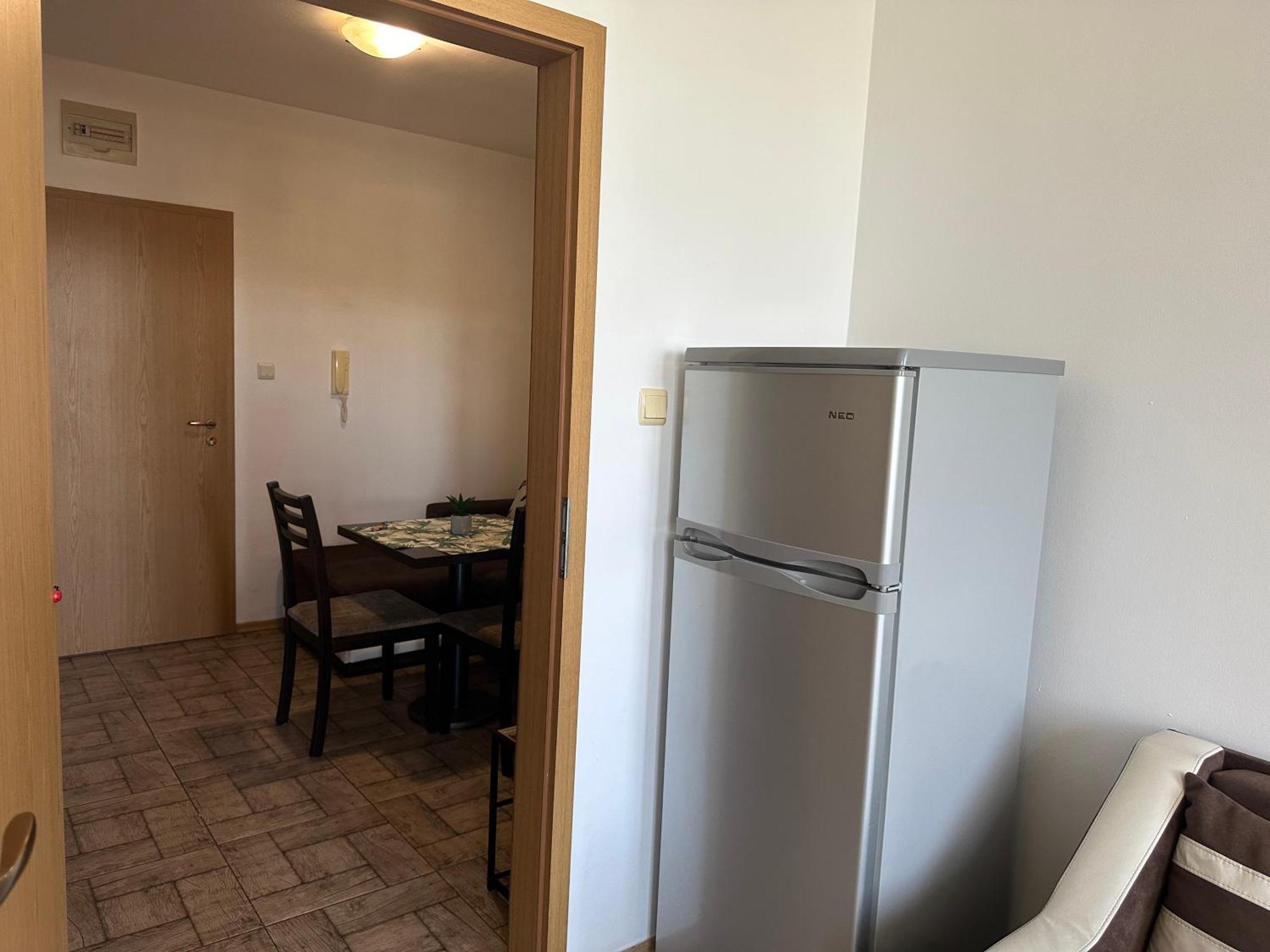 Oazis Cozy Beach Apartment ラヴダ エクステリア 写真