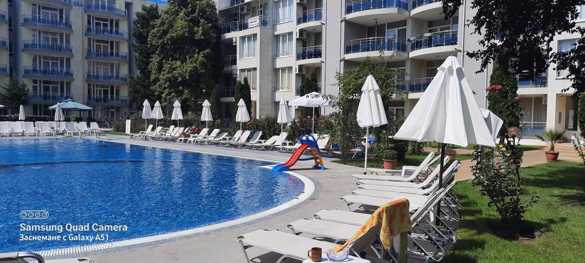 Oazis Cozy Beach Apartment ラヴダ エクステリア 写真