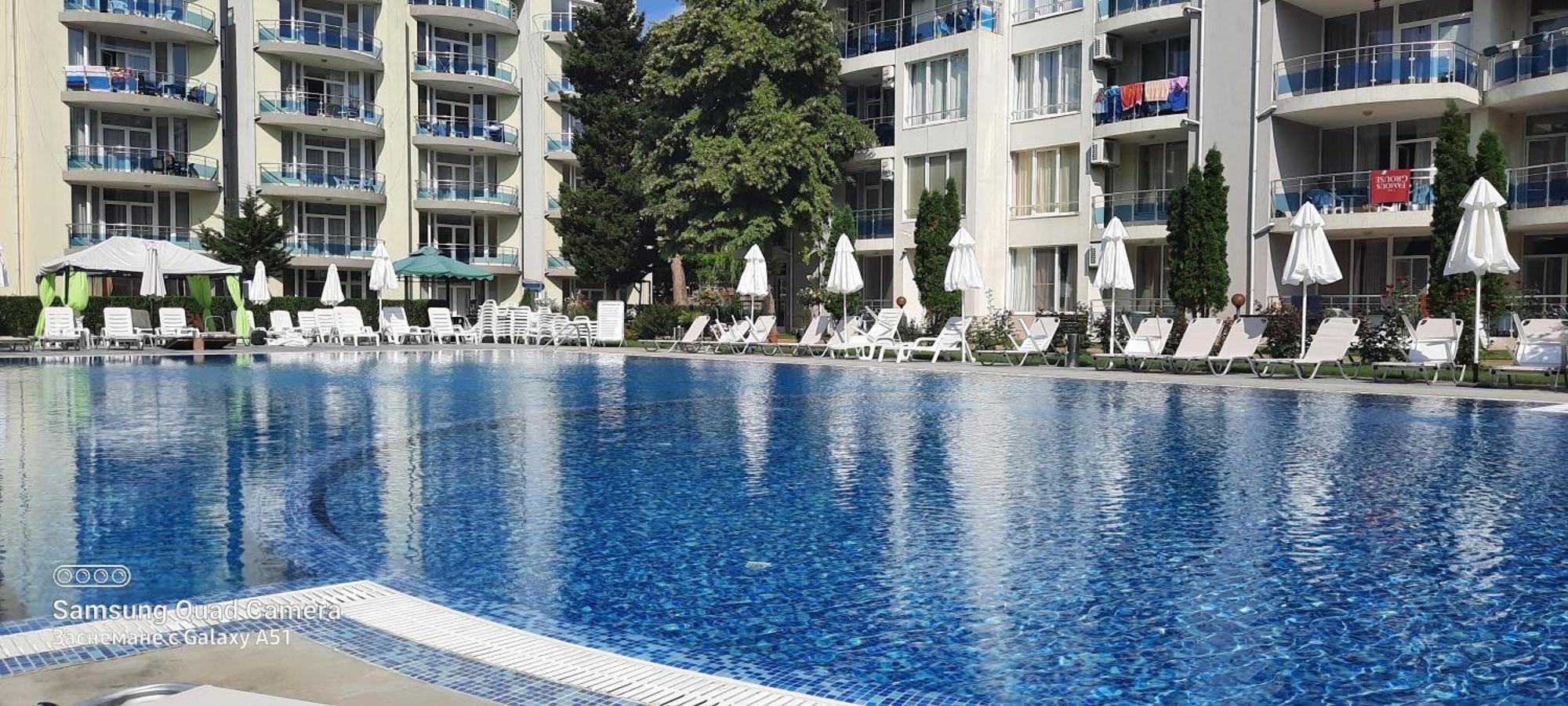 Oazis Cozy Beach Apartment ラヴダ エクステリア 写真