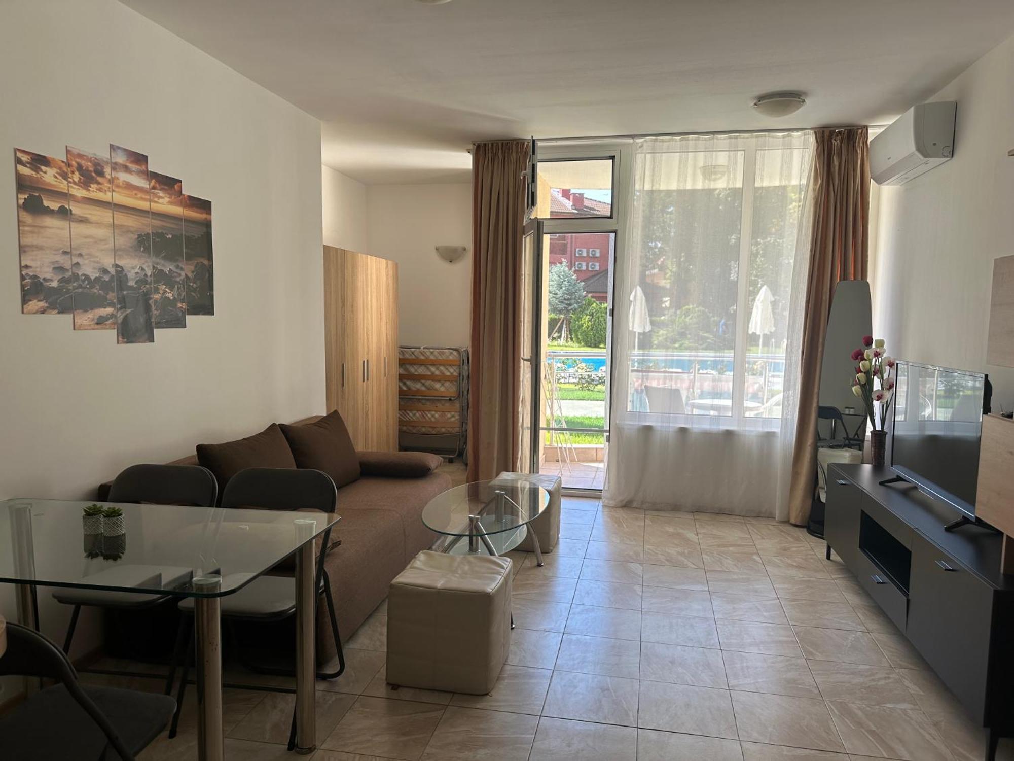 Oazis Cozy Beach Apartment ラヴダ エクステリア 写真