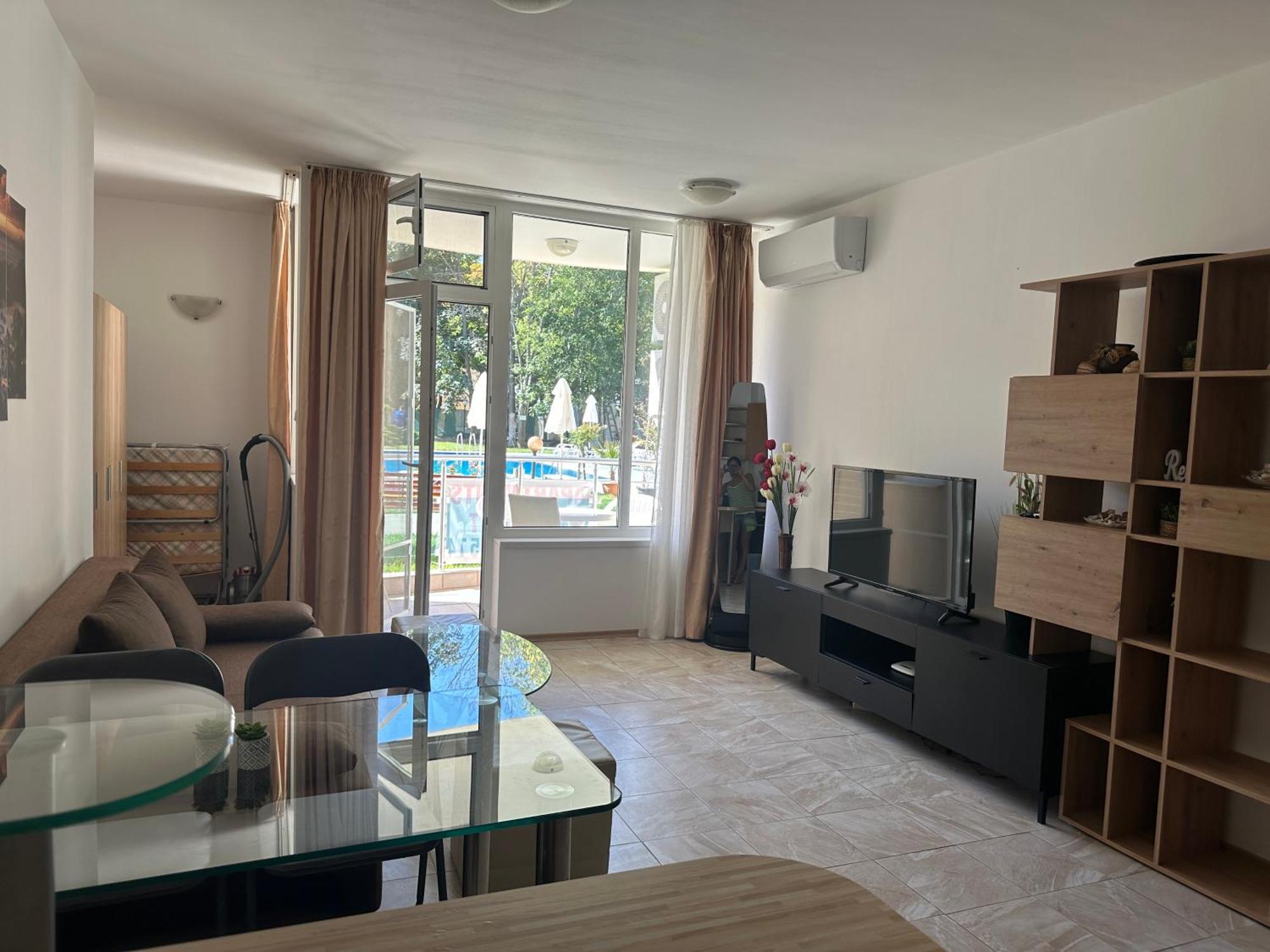 Oazis Cozy Beach Apartment ラヴダ エクステリア 写真