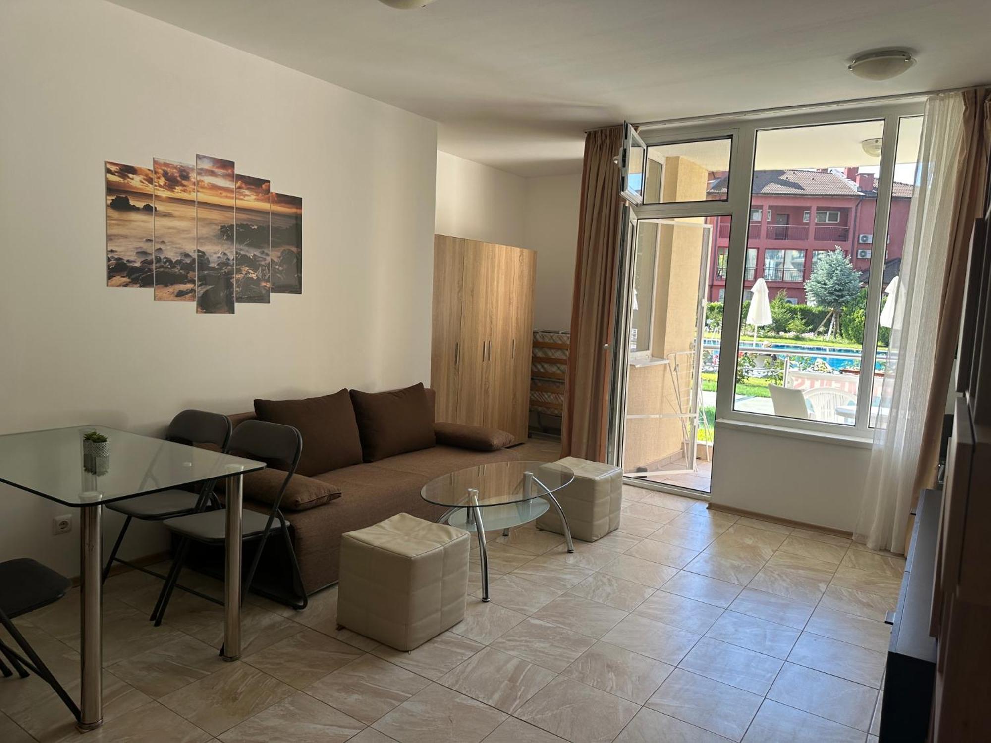 Oazis Cozy Beach Apartment ラヴダ エクステリア 写真